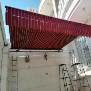 سایبان پارکینگ با پوشش مناسب تابش شدید