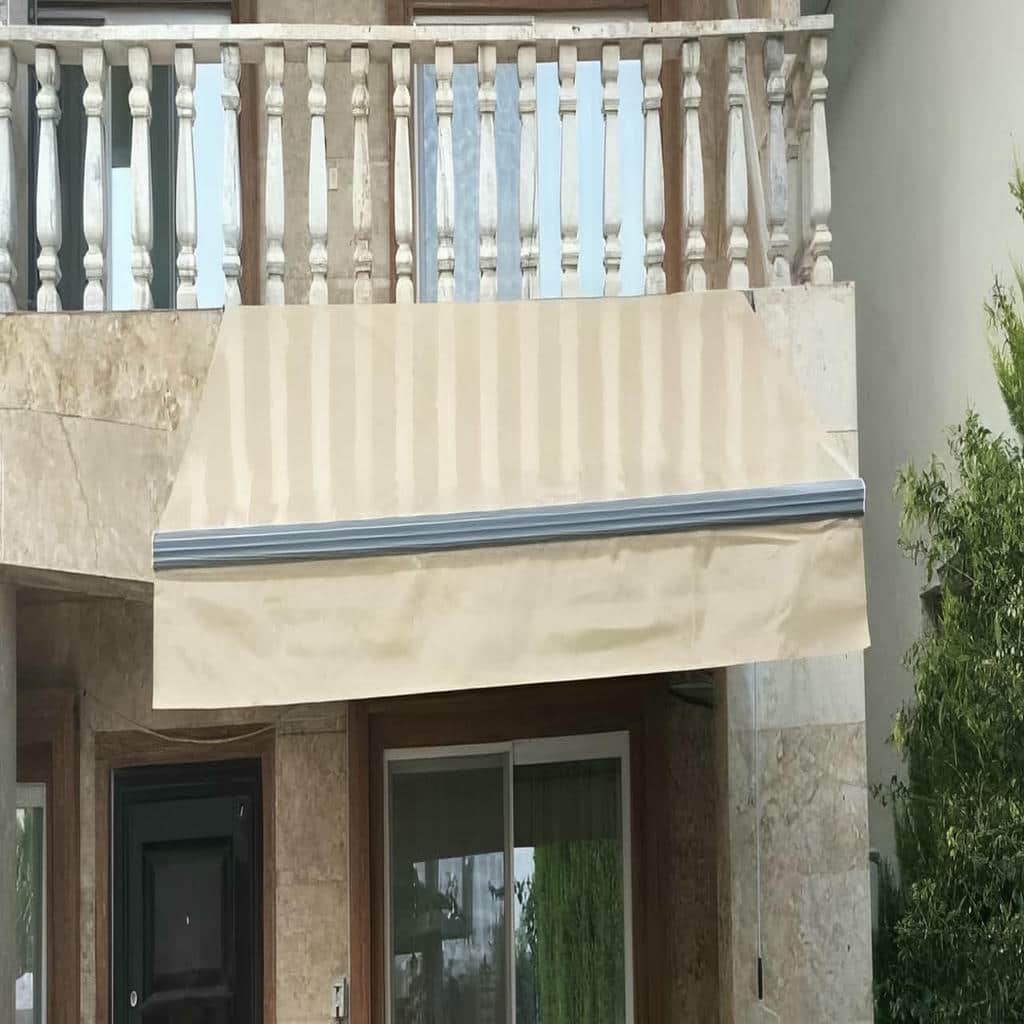 سایبان بازویی با متریال مناسب استفاده روزانه