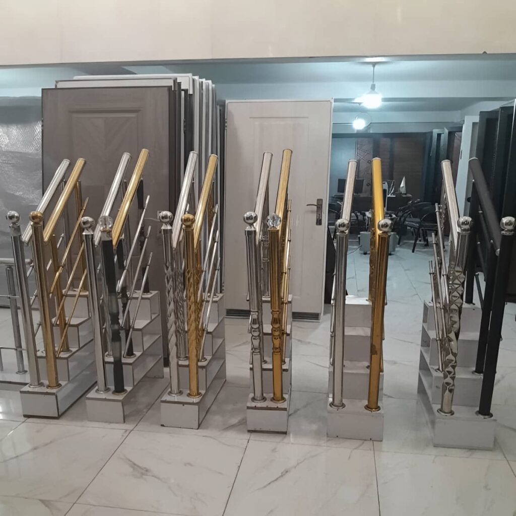 نرده استیل بالکن با طراحی مناسب برای حفظ حریم نرده استیل بالکن با طراحی مناسب برای حفظ حریم