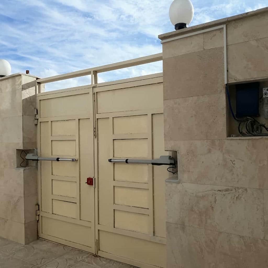 جک ریموت دار در نمونه اجرای تخصصی ورودی