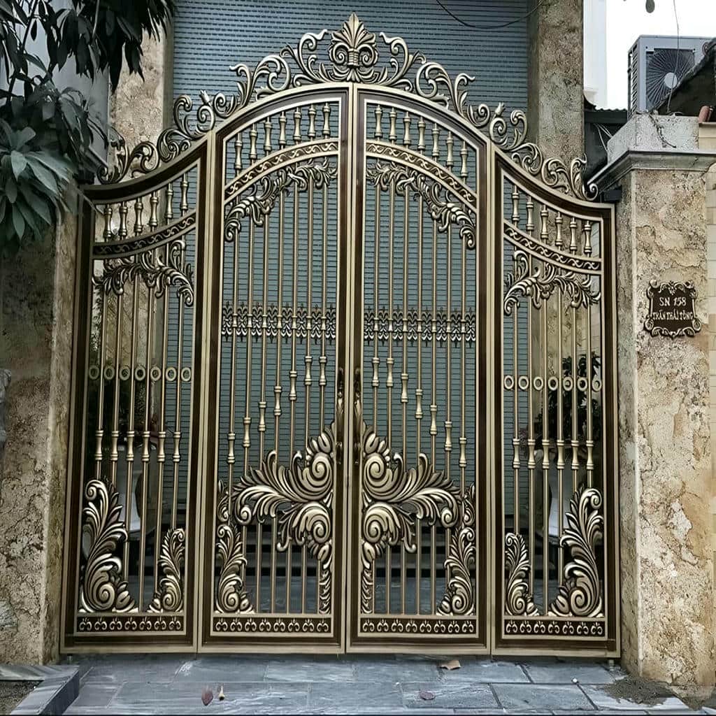 درب لوکس ویلا با یراق آلات مقاوم برای استفاده روزانه