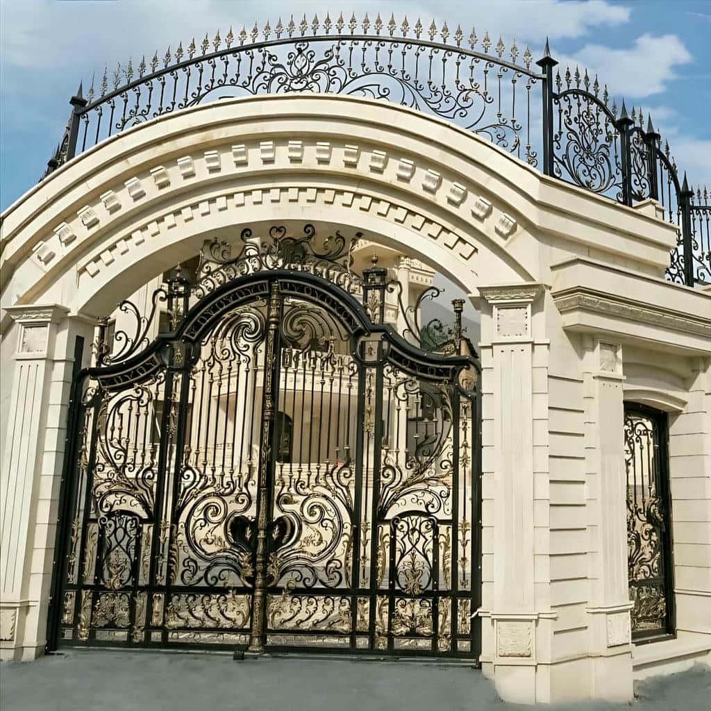درب شهرکی با یراق آلات قابل سرویس درب شهرکی با یراق آلات قابل سرویس