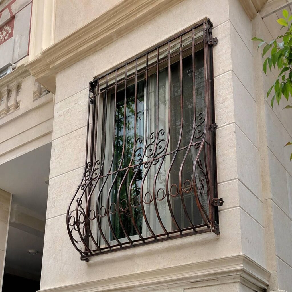 حفاظ پنجره ویلایی مناسب کنترل دسترسی روزانه