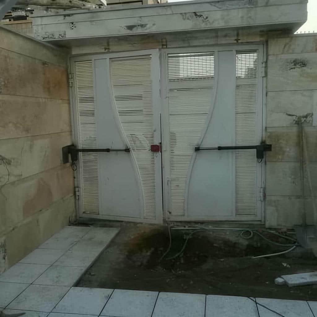 جک درب پارکینگ ریلی مشکی پارکینگ