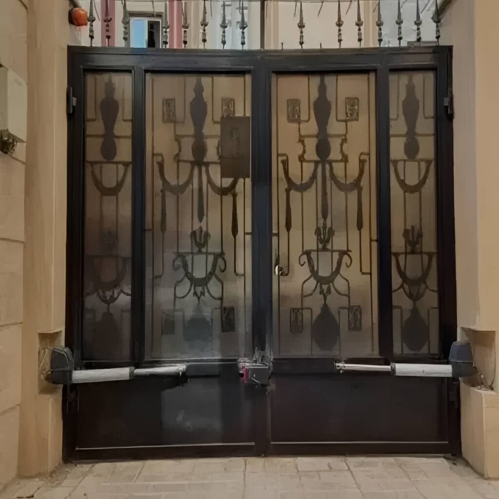 جک درب پارکینگ کنار ستون محدود مشهد