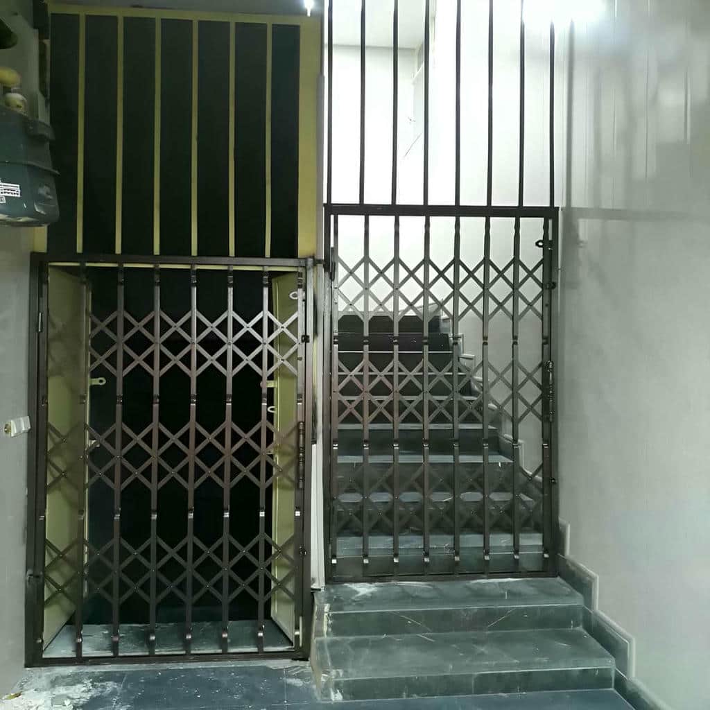 حفاظ درب آکاردئونی تاشو استان قم