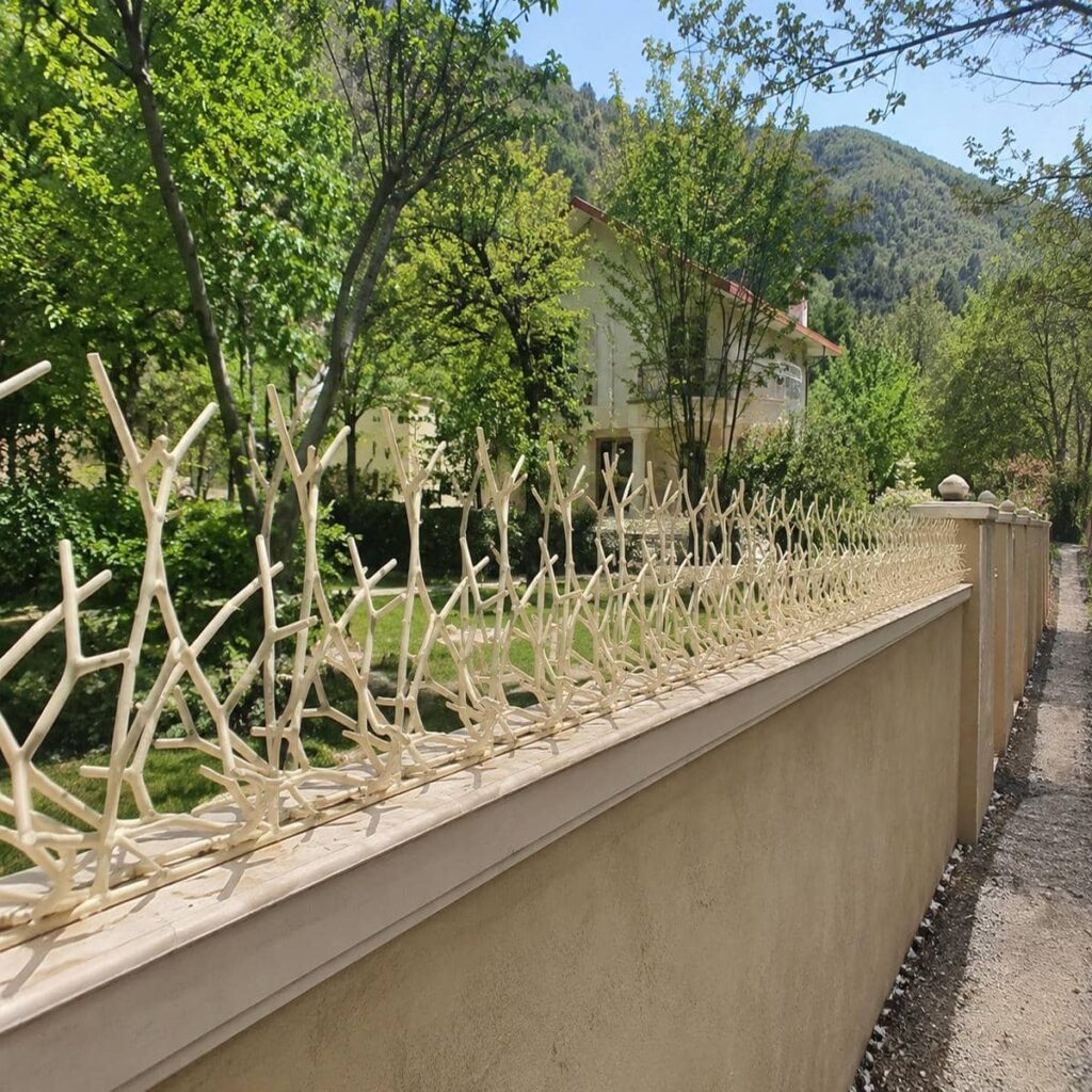 حفاظ دیوار سرنیزه ای استان چهارمحال و بختیاری